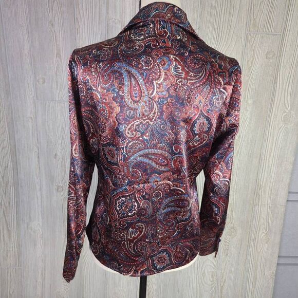 Kasper Womens Size 6P Button Front Shirt Red Blue Paisley Print Long Sleeve - Picture 2 of 10